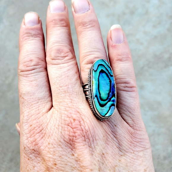 New Oversized Abalone Shell 925 Silver Statement Ring. - Picture 8 of 12
